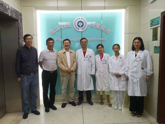 云南省精神病醫(yī)院邀請 同濟(jì)大學(xué)醫(yī)學(xué)院趙旭東教授來院作專題講座并指導(dǎo)工作